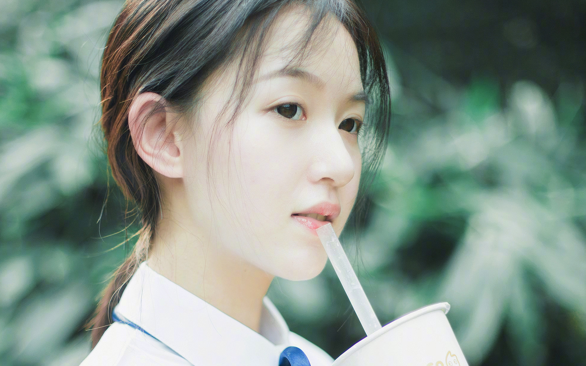 -欧冠现场的球迷创意装扮大比拼，欧冠足球服